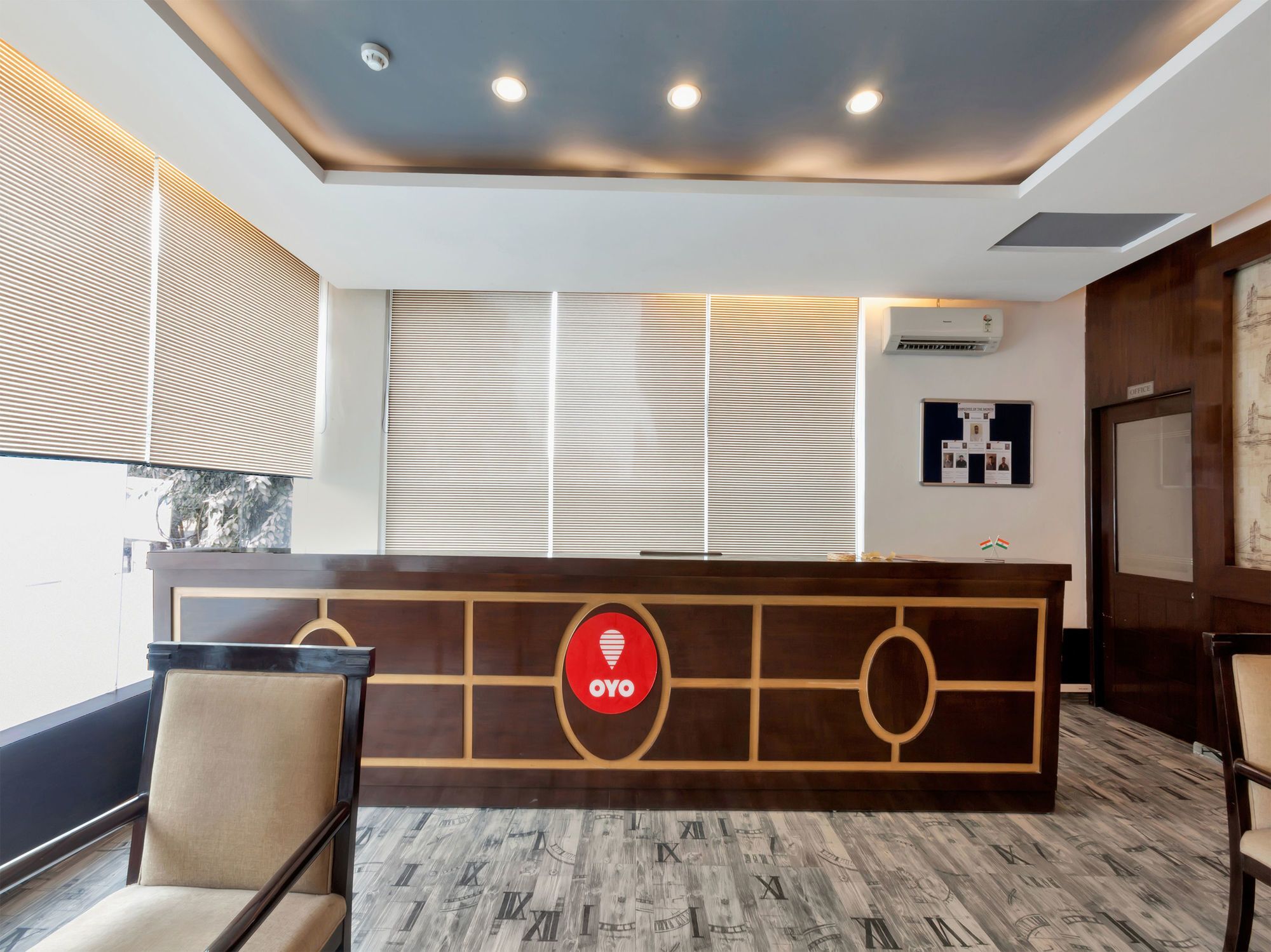 Oyo 9841 The Vivir 1 Hotel โนอิดา ภายนอก รูปภาพ